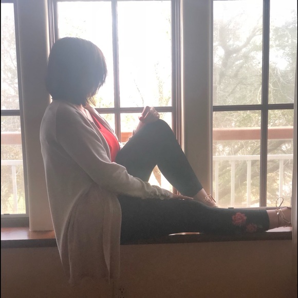 Meet your Posher, Jaime - Picture 1 of 1